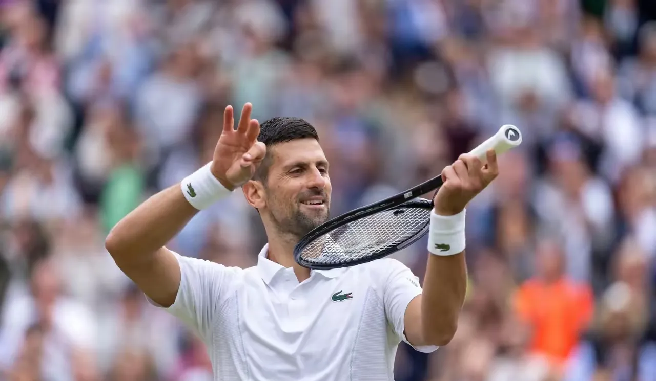 爱游戏官网费德勒迎来十五赛季出色发挥，尤文图斯观众热烈欢呼！(费德勒1250胜)