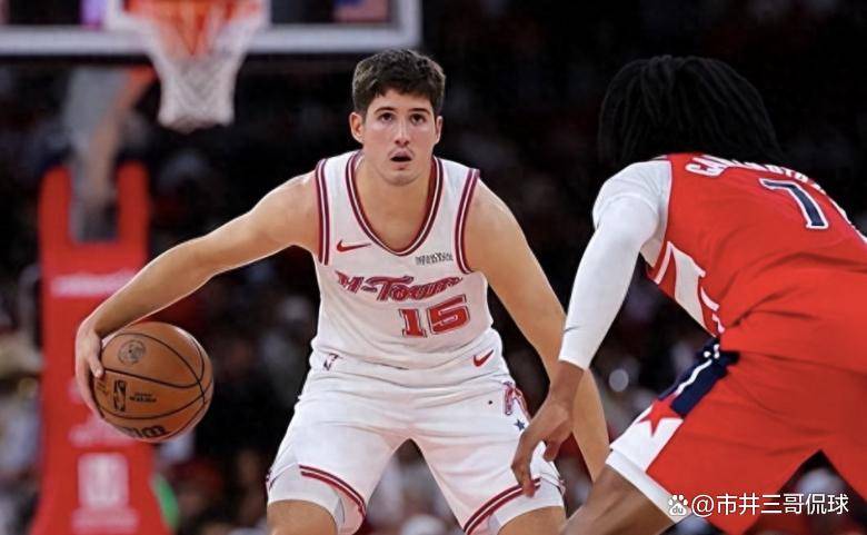 AYX爱游戏官方网站关于费耶诺德迎NBA常规赛关键赛，今夜外线爆发，更衣室稳定，球队文化再被提及的信息